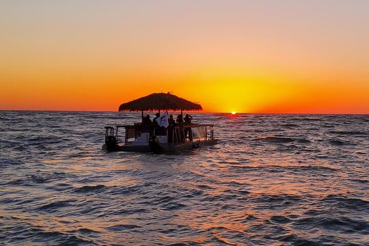 Sunset Cruise to Johns Pass: Capturing Florida’s Gulf Coast Magic from the Water