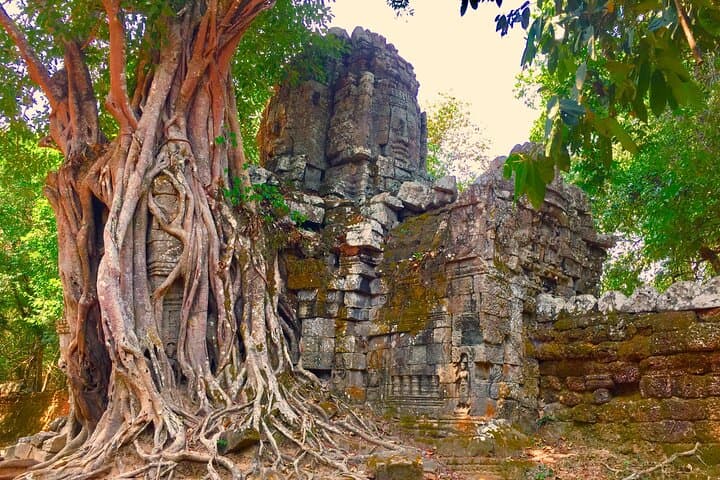 Preah Khan & Neak Pean Pink Towers: Private Temple Bike Tour in Siem Reap photo 6