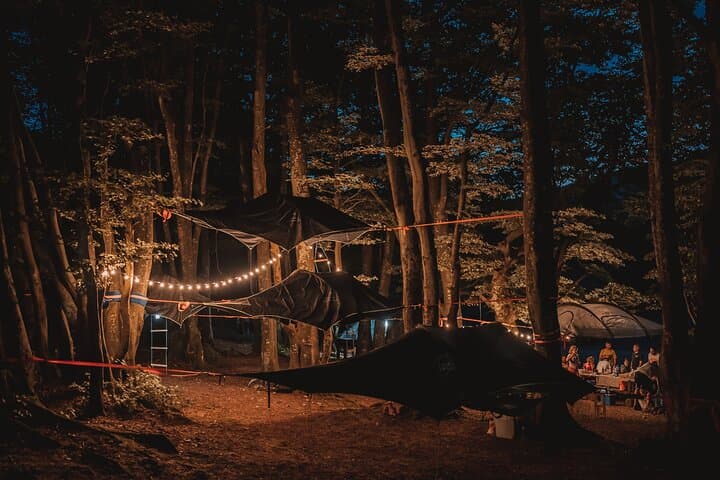 Sleep in Tree Tents: E‑Bike Basecamp in Gola della Rossa & Frasassi