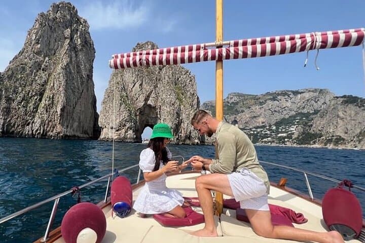 Private Capri Boat Tour for Couples — 2-Hour Private Cruise & Snorkel