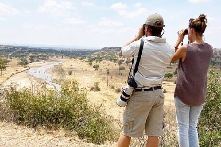 4-Day Matopos Hills Safari: Rhino Walks, Rock Art & Big Cave Camp photo 2