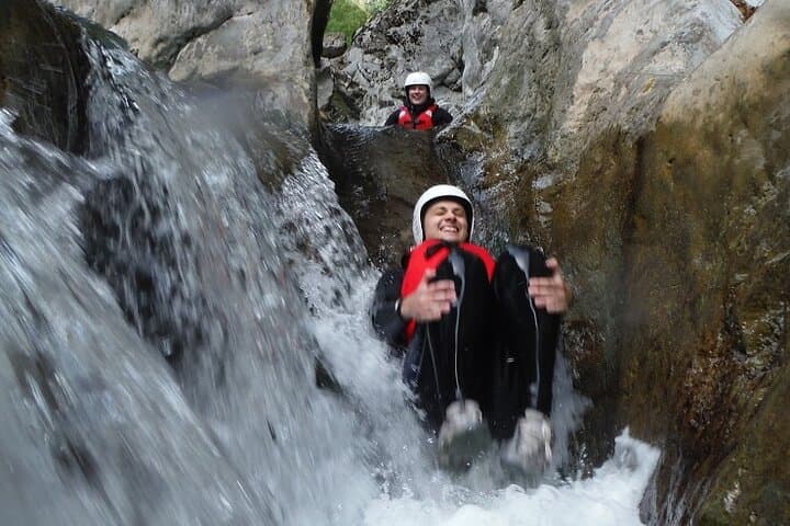 Cocciglia Gorge Canyoning: 3-Hour Guided Adventure in Tuscany photo 4