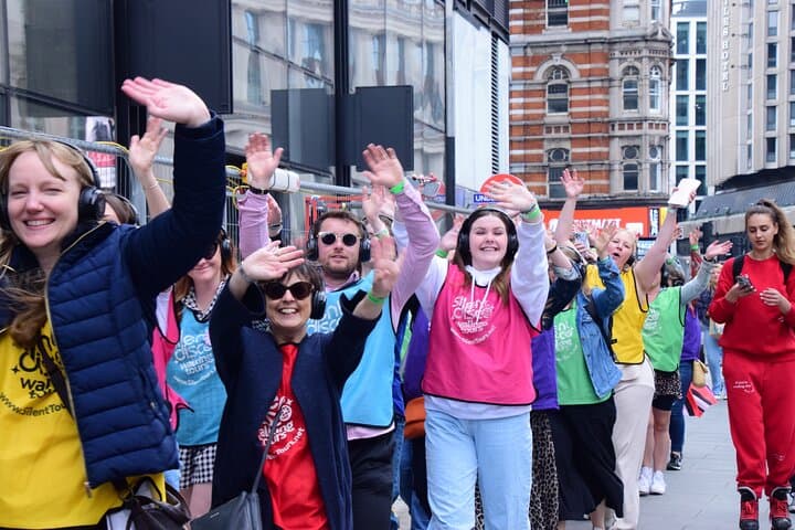 Silent Disco West End Musical Walking Tour — Sing Through London's Theatreland photo 4
