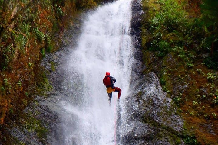 Canyoning in Bucay Cloud Forest: Private Day Trip from Guayaquil photo 3