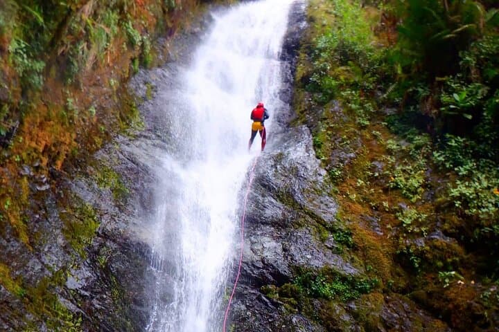 Canyoning in Bucay Cloud Forest: Private Day Trip from Guayaquil photo 4