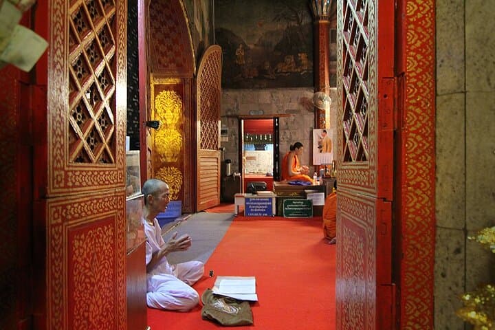 Chiang Mai Moonlit Temples: Doi Suthep & Wat Umong Night Tour photo 6
