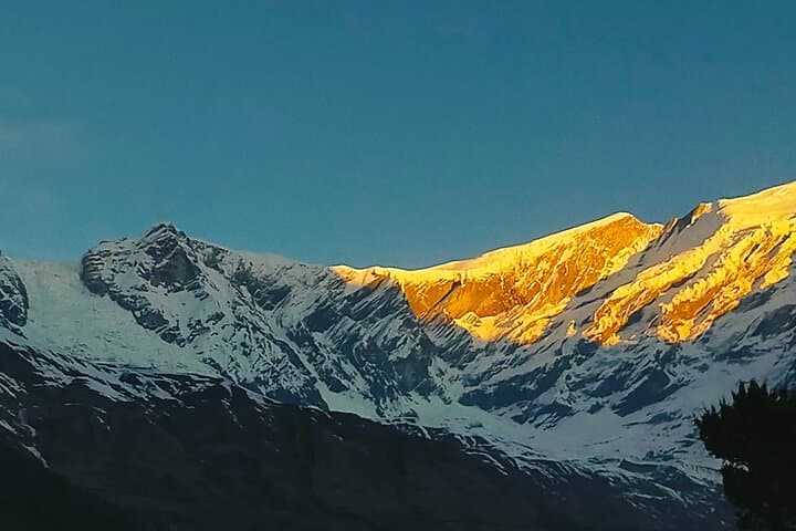Annapurna Circuit Semi-Circuit: 18-Day Short Trek Over Thorong La