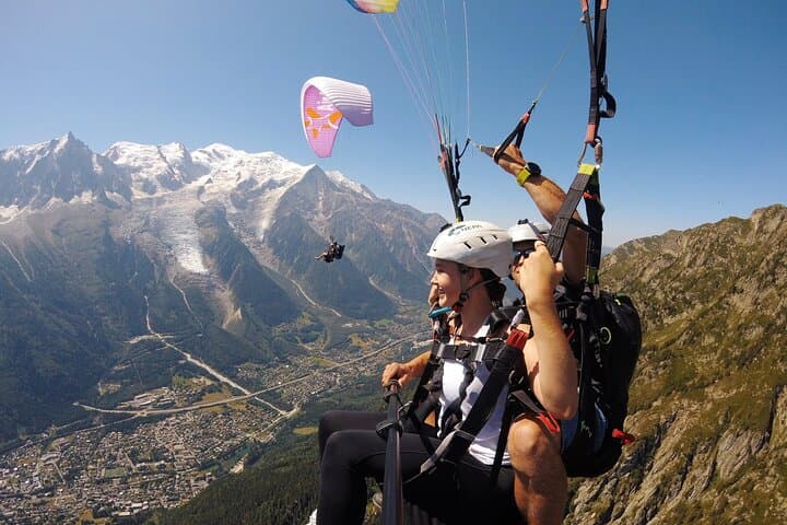 Paragliding Over Mont Blanc: Tandem Flight in Chamonix photo 2