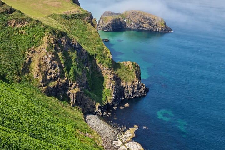 Private Antrim Coast Tour: Giant's Causeway & Game of Thrones Filming Locations