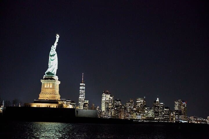 NYC Night Sail: Schooner America 2.0 Skyline and Statue of Liberty Views photo 4