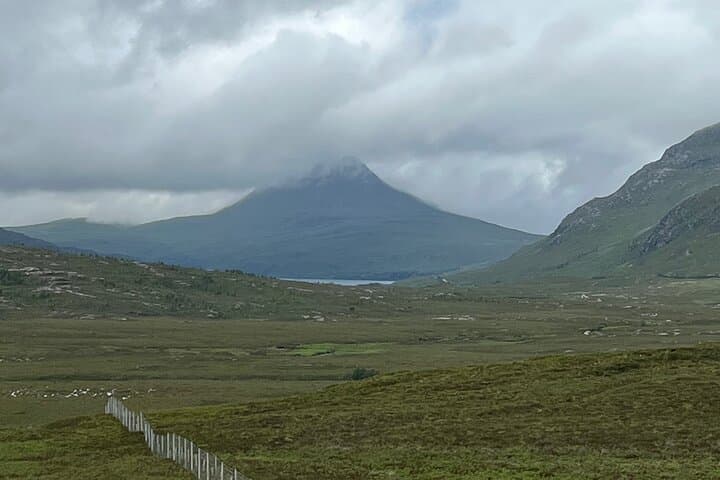 Ullapool Port Shore Excursion: Ardvreck Castle, Knockan Crag & Leckmelm Garden photo 6