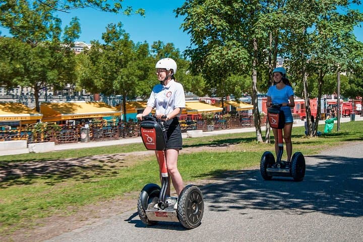 Lyon Presqu'île Segway Tour: 1-Hour Essentials Through Vieux Lyon and Fourvière photo 2