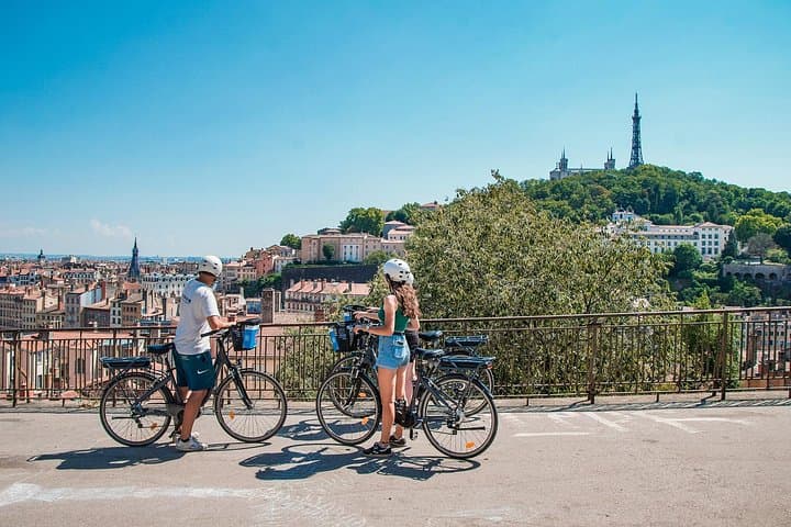 Lyon 2-Hour Panoramic E-Bike Tour — Fourvière, Croix-Rousse & Parc de la Tête d'Or photo 2