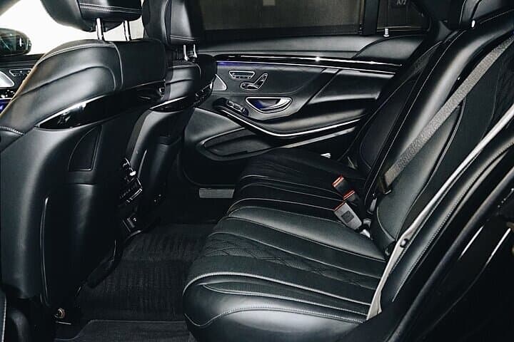 Phoenix Airport Executive Sedan Transfer: Private Chauffeur Arrival Service photo 5