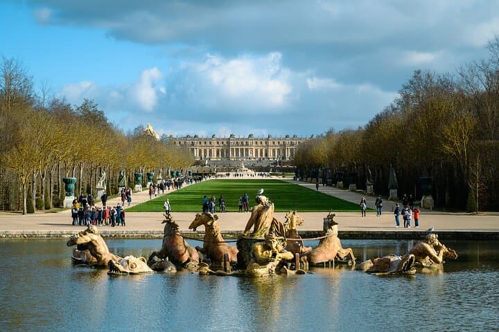 Half-Day Versailles Palace & Gardens Daytrip from Paris photo 2