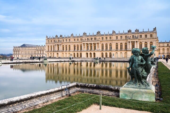 Half-Day at Versailles: Private Palace & Gardens Tour from Paris photo 2