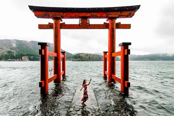 Private Mt. Fuji & Hakone Day Tour from Tokyo — Lake Ashi, Owakudani & Kawaguchiko photo 3