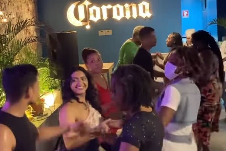 Casco Viejo Salsa Lesson and Night Out in Panama City photo 4