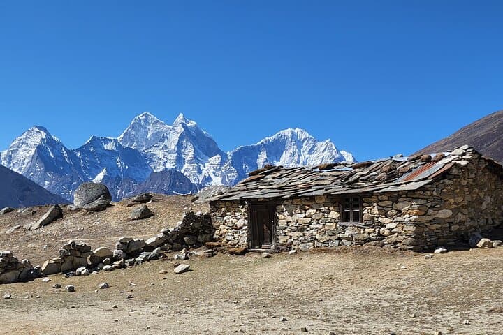 Ascend Mera Peak: 18-Day Summit Expedition in the Everest Region photo 6