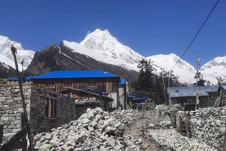 16-Day Manaslu Circuit Trek: Larkya La High Pass and Himalayan Villages photo 3