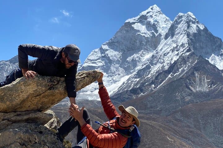 Everest Three Passes Trek: Conquer Kongma, Cho La & Renjo La in 16 Days