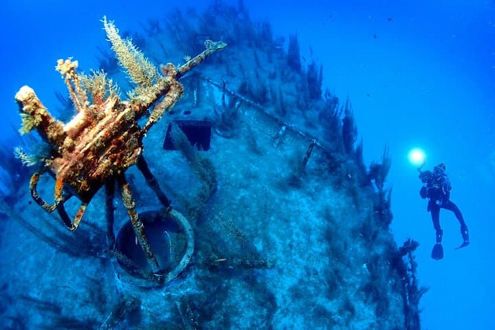 St Paul's Bay Scuba: 2 Fun Dives for Certified Divers in Malta photo 4