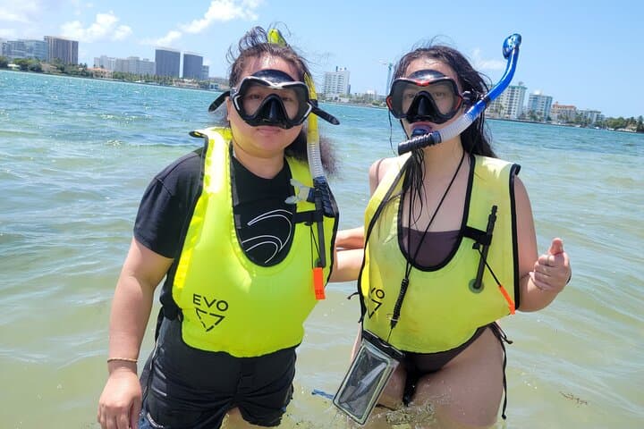 Beginner Friendly Island Snorkeling in Biscayne Bay: Kayak & SUP to Sandspur Island photo 2