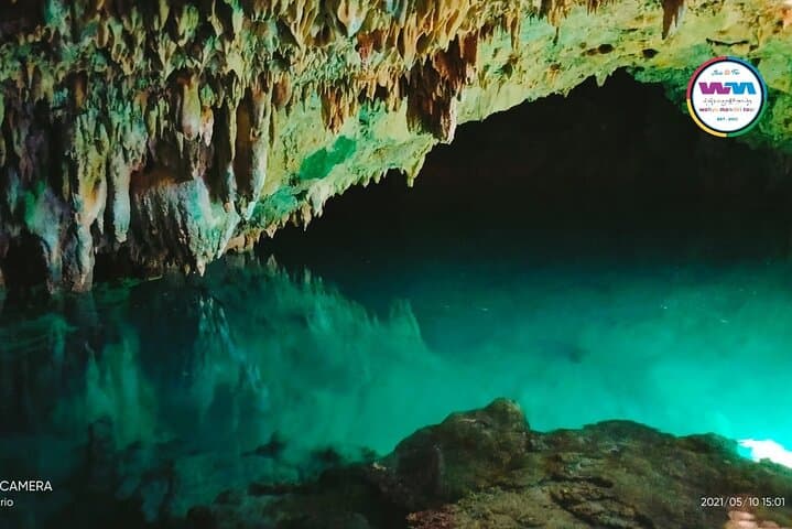 Labuan Bajo Day Tour: Rangko Cave, Cunca Wulang & Sylvia Hill Views photo 4