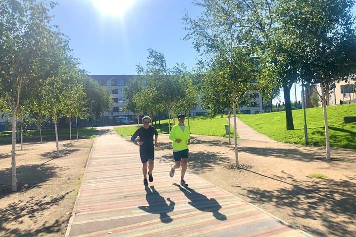 Glasgow Running Tour: 90-Minute Guided City Run Through Landmarks & Street Art photo 3