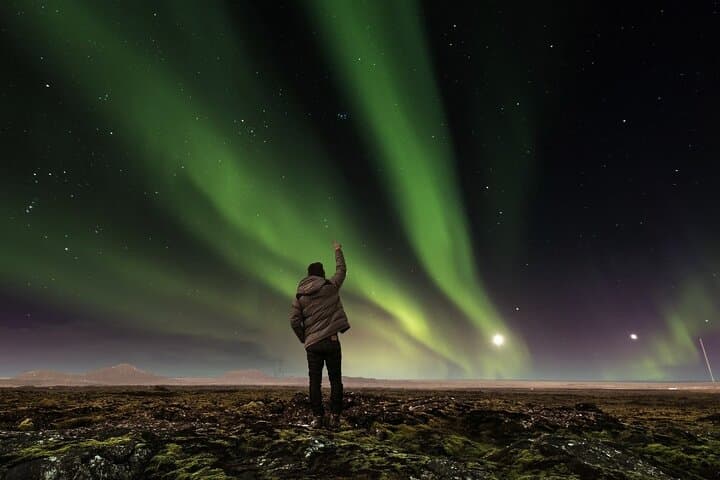 Tromsø Northern Lights Tour: Small-Group Aurora Chase with Bonfire photo 4