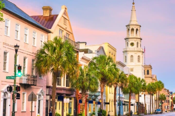 Charleston Pirates & Patriots Walking Tour — Battery to Rainbow Row