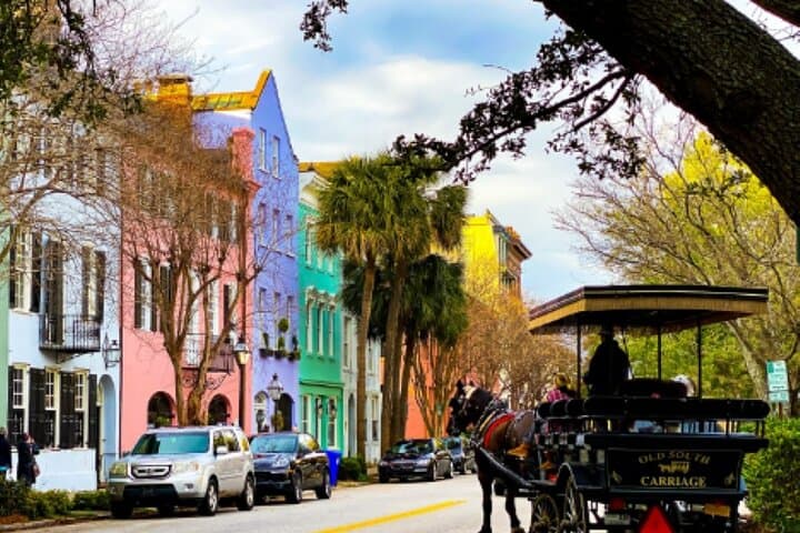 Charleston Pirates & Patriots Walking Tour — Battery to Rainbow Row photo 5