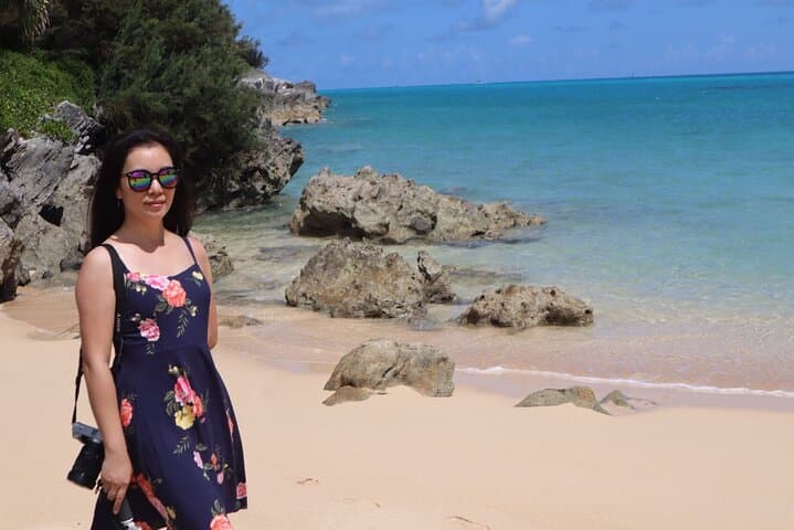 Bermudaful Half-Island Tour: Western Bermuda Highlights from Dockyard to Pink Sand Beaches photo 2