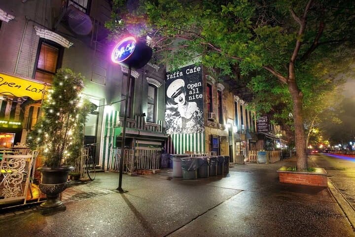 Greenwich Village Nightlife Walking Tour: Spanish-Language Guide to Iconic NYC Nightspots photo 5
