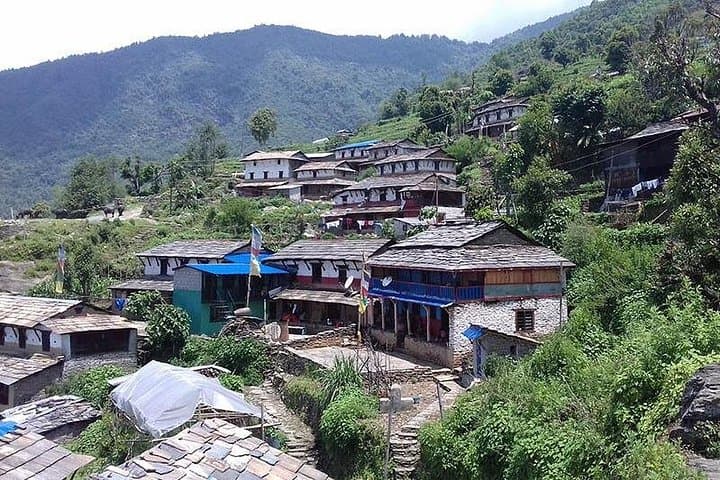 Kathmandu Valley Rim Hike: Three-Day Rim Walk from Sundarijal to Nagarkot photo 4