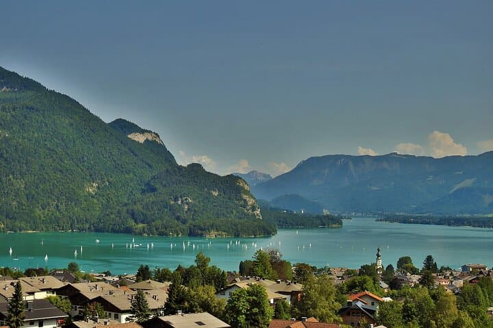 Salzburg to Hallstatt: Full-Day Minivan Tour to 5 Fingers & Salzkammergut Lakes photo 6
