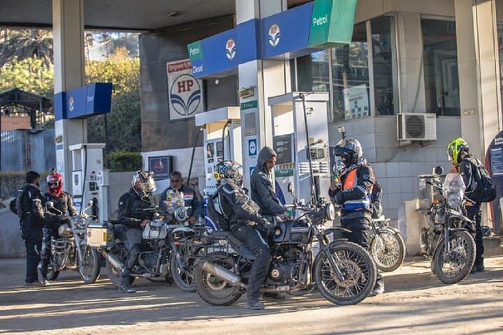 Luxury Royal Enfield Motorbike Tour: 11-Day Rajasthan & Taj Mahal Ride from Delhi