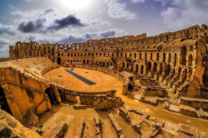 5-Day Tunisia Discovery: Sahara, Roman Ruins & Troglodyte Villages photo 2
