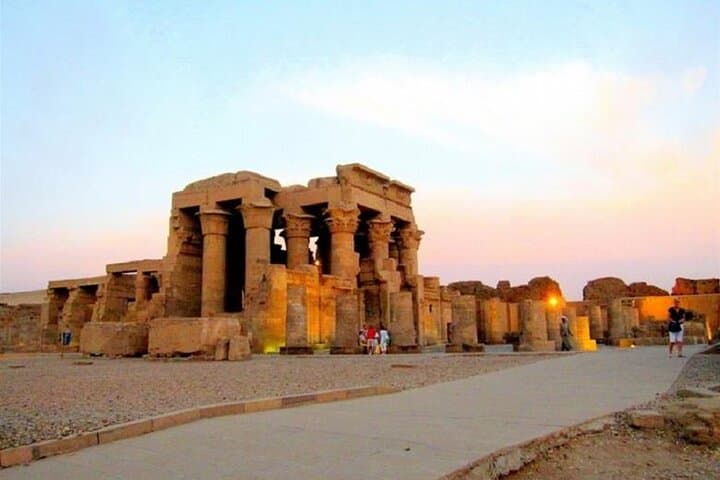 Private Day Trip from Luxor to Aswan: Edfu, Kom Ombo & Philae Temple