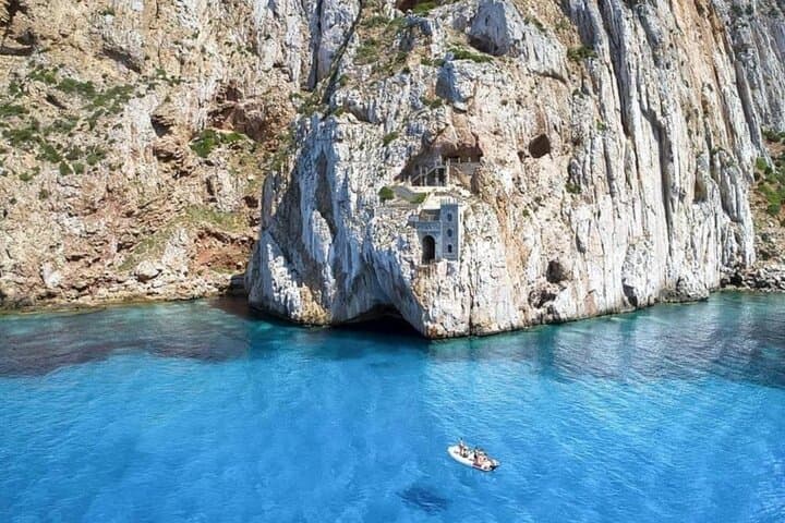 Buggerru Half‑Day Dinghy Tour: Caves, Faraglioni and Pan di Zucchero photo 2