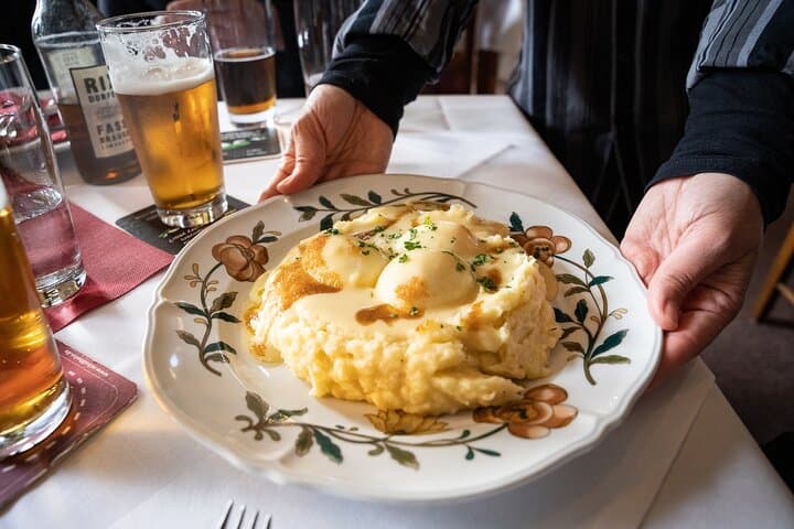 Berlin Culinary Walking Tour: Insider Tastings & Sustainability in Former East Berlin photo 3