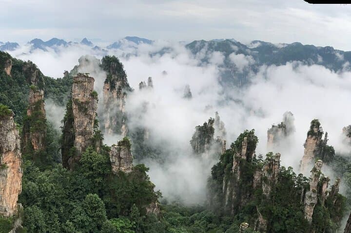 2-Day Private Zhangjiajie National Forest Park In-depth Tour — Avatar Mountain Experience photo 6