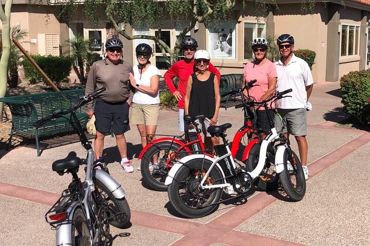 Self-Guided Electric Bicycle Rental and Greenbelt Ride in Scottsdale photo 3