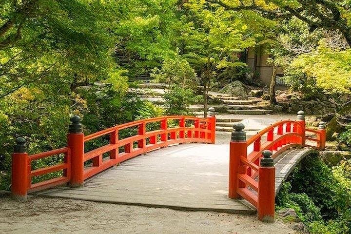 Private Sandankyo Valley Tour from Hiroshima — Boat Rides, Waterfalls & Promenade photo 2
