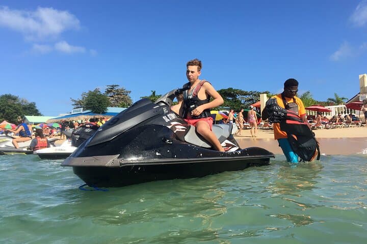 Jet Ski the Haulover Sandbar: Biscayne Bay Ride from Bal Harbour
