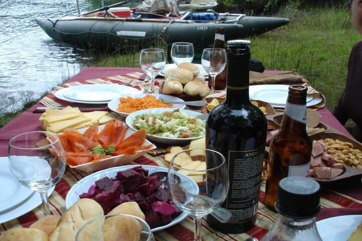 Half-Day Flyfishing on the Limay River from Bariloche photo 3