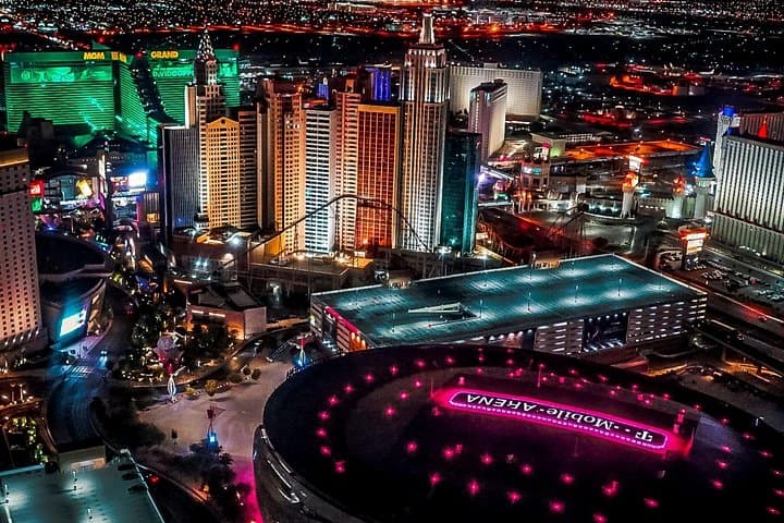 Las Vegas Night Helicopter Tour & Neon Museum Experience: Strip Lights and Brilliant! Show photo 4
