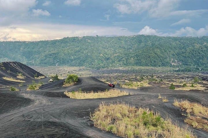 Mount Batur Jeep Sunrise & Overnight Glamping — No-Hike Sunrise in Kintamani photo 2