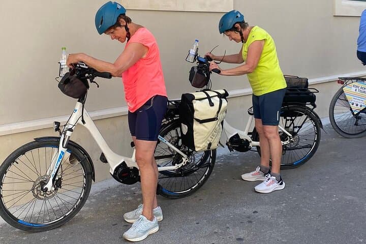 Pedal Lecce: Bike Rental to Explore Puglia’s Baroque Heart photo 5