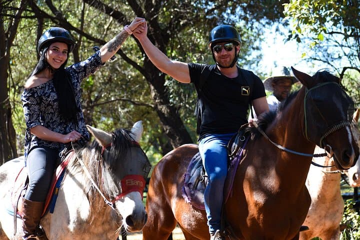 Horseback Safari Through Silkaatsnek Nature Reserve, Hartbeespoort photo 3